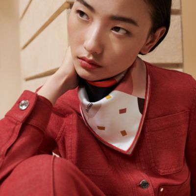 Hermès 花柄 シルク混紡 ストール 箱付き　大判 yskall_1.jpg